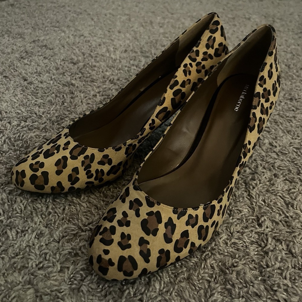 Liz Claiborne Leopard-Print Leather Pumps in Tan and Black Size 10